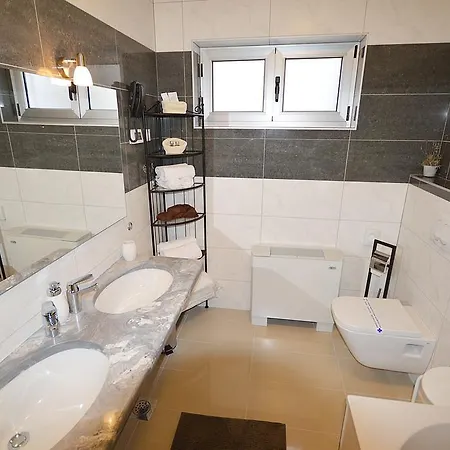 Apartment Airin * Zadar