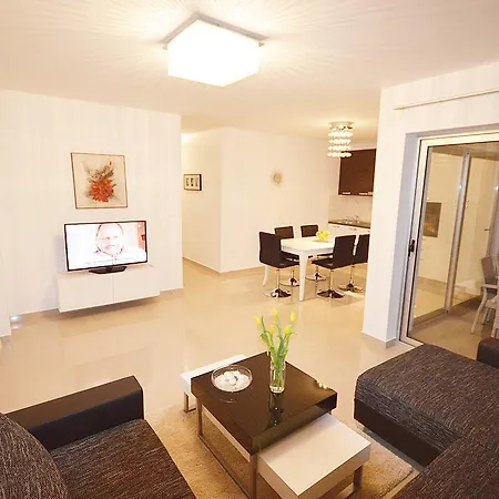 Apartment Airin Apartment