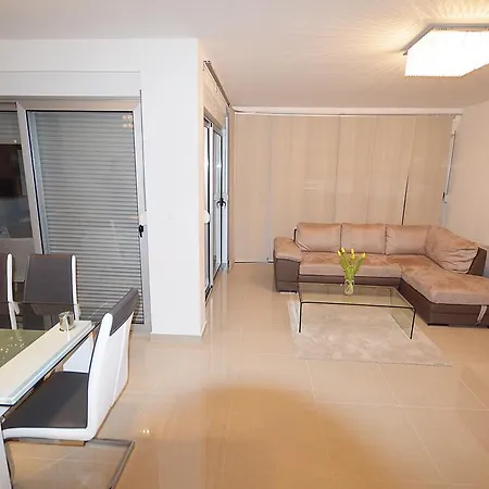Apartment Apartment Airin
