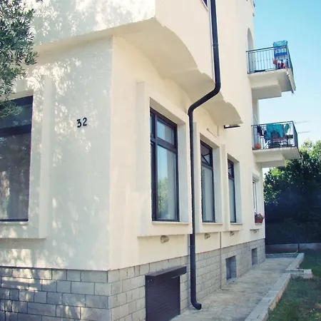 Apartment Apartment Airin Zadar