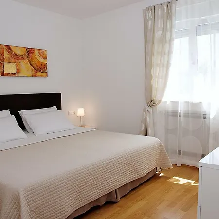 Apartment Airin Apartament